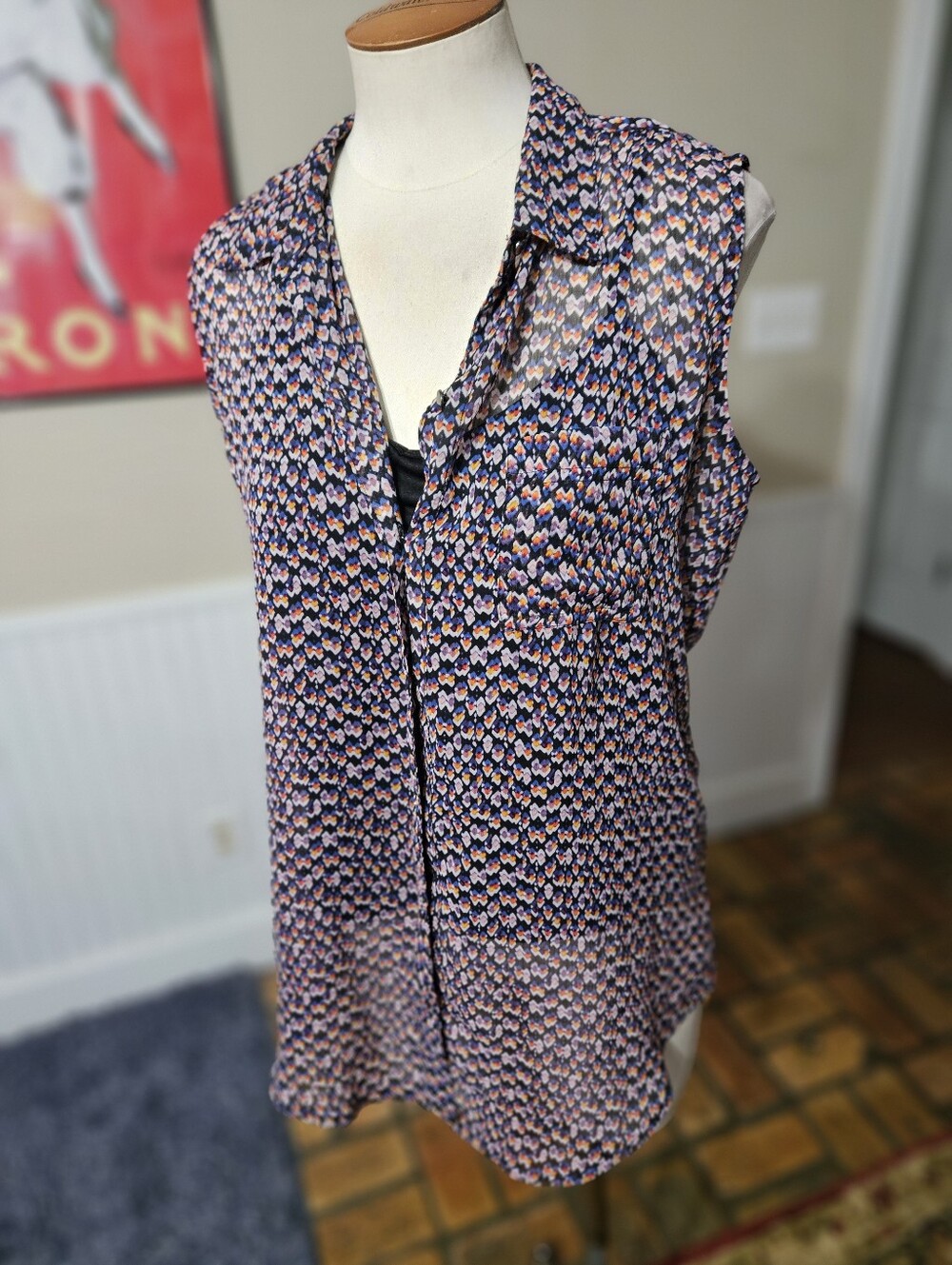 Liz Claiborne Sleeveless Top Medium
